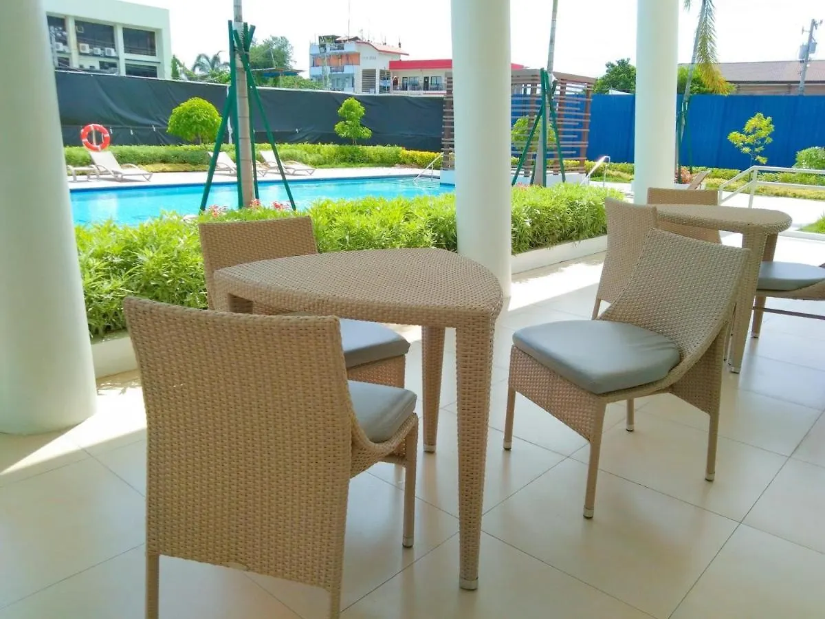 Cozytel Centro Apartment Davao